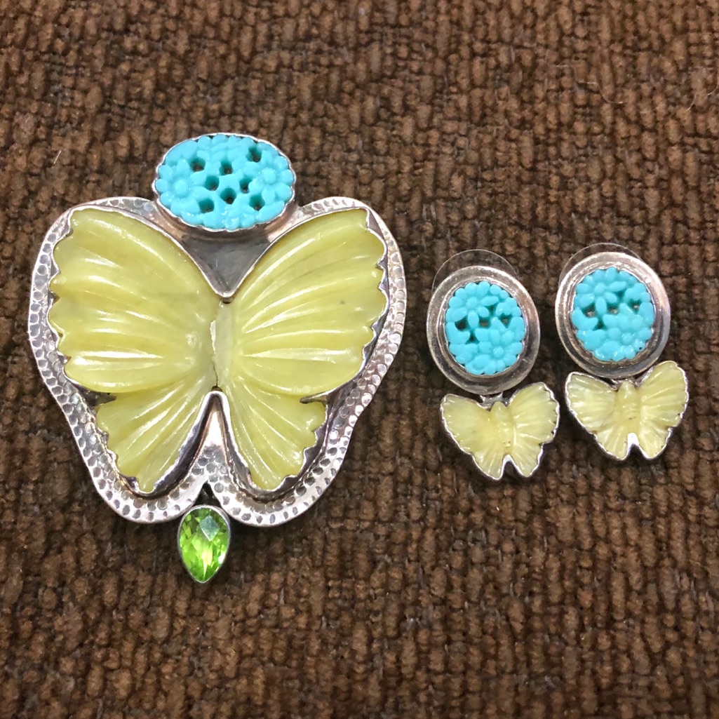 Amy Kahn Russell Vintage Pendant/Brooch & Earrings